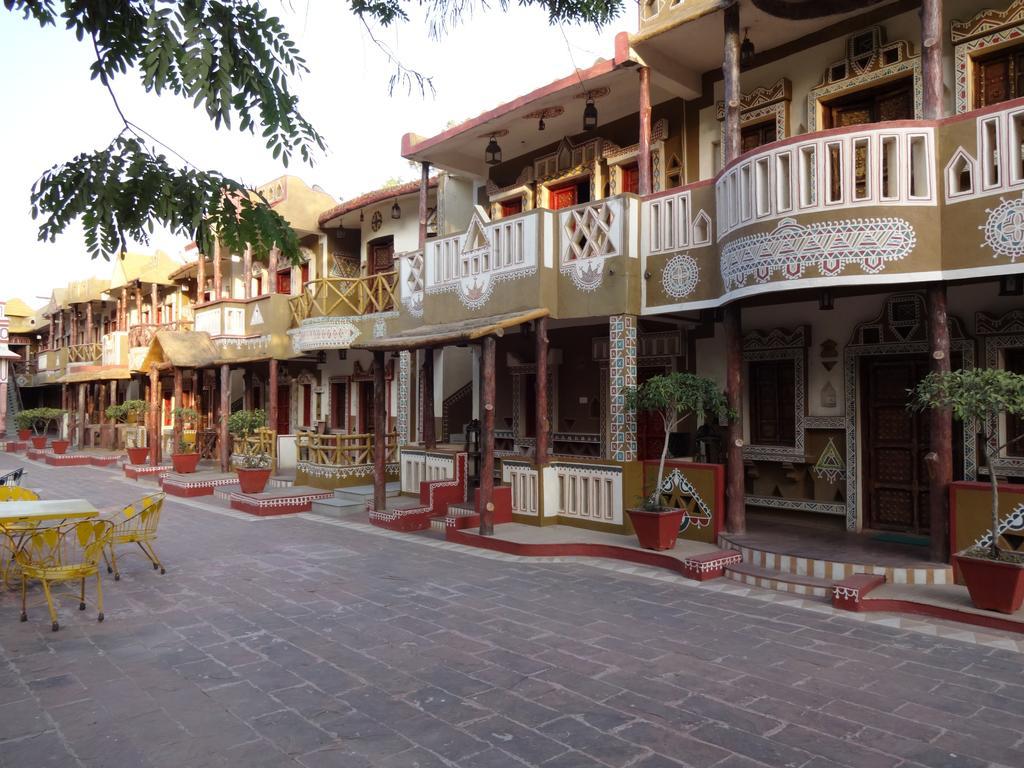 Chokhi Dhani Indore Luaran gambar