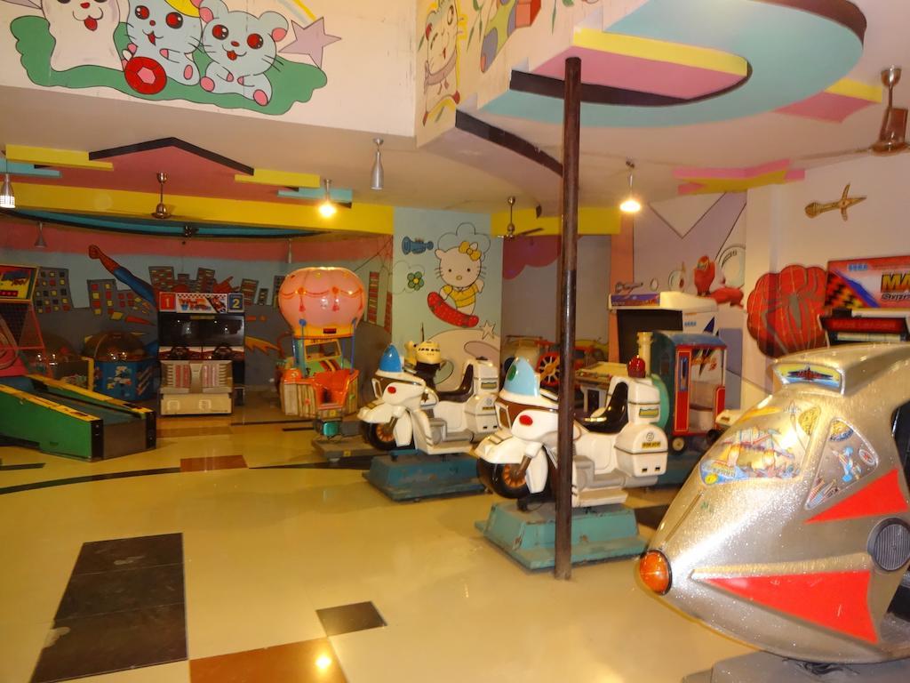 Chokhi Dhani Indore Luaran gambar